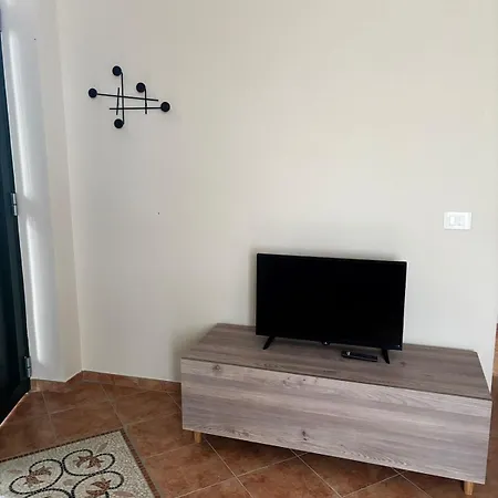 Elegante Bilocale A Due Passi Dal Centro Apartman