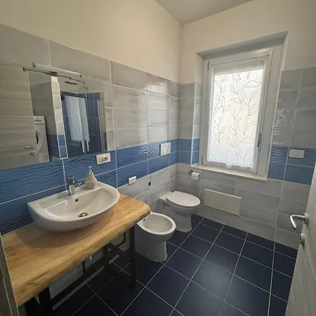 Elegante Bilocale A Due Passi Dal Centro *