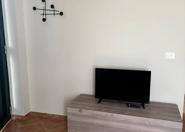 Elegante Bilocale A Due Passi Dal Centro Apartman